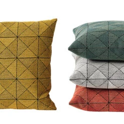 Muuto Tile Cushion, Green 10 Muuto Tile Cushion, Green -Fine Home Textiles Store 2Muuto iso HV 3