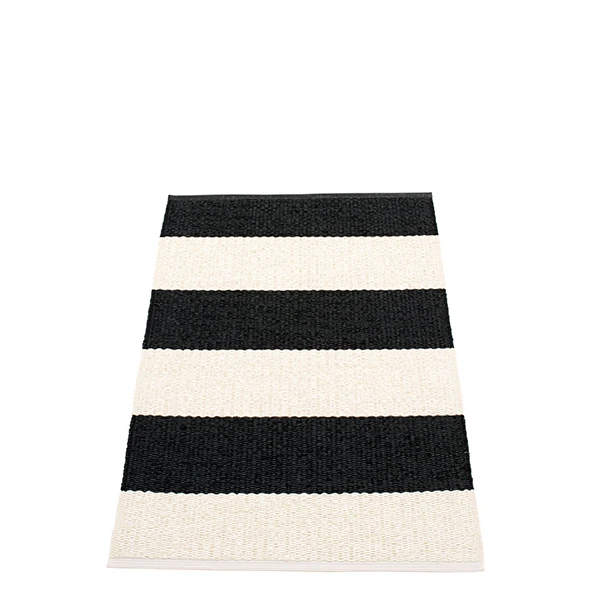 Pappelina Bob Rug, 70 X 120 Cm, Black-vanilla 3 Pappelina Bob Rug, 70 X 120 Cm, Black-vanilla