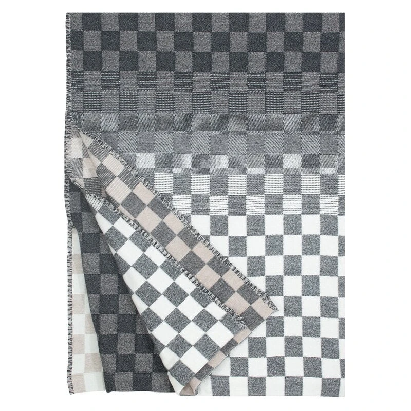 Lapuan Kankurit Shakki Throw, Beige - Black - White 3 Lapuan Kankurit Shakki Throw, Beige - Black - White