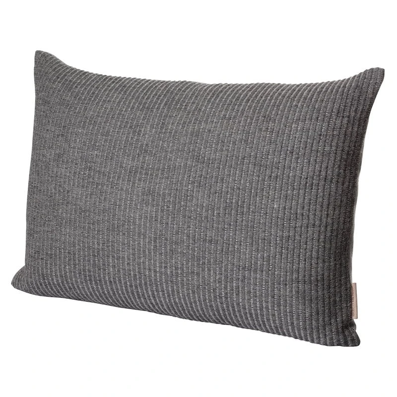 Fritz Hansen Aiayu Cushion, 40 X 60 Cm, Anthracite 3 Fritz Hansen Aiayu Cushion, 40 X 60 Cm, Anthracite
