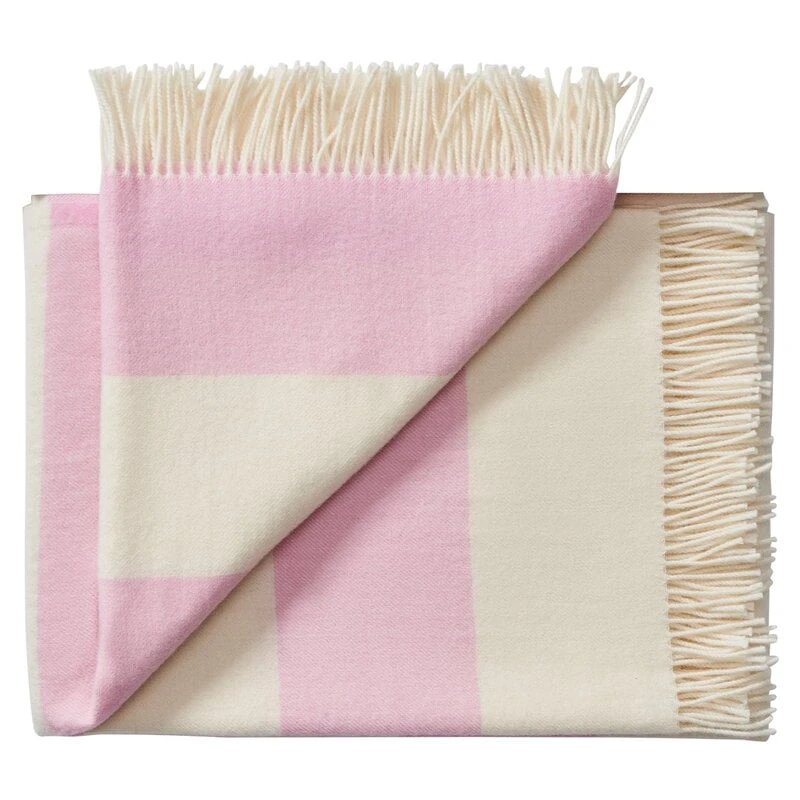 Silkeborg Uldspinderi The Sweater Throw, Rose 3 Silkeborg Uldspinderi The Sweater Throw, Rose