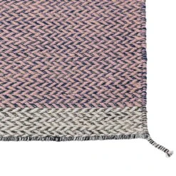 Muuto Ply Rug, Rose 10 Muuto Ply Rug, Rose -Fine Home Textiles Store 658 16 MuutoFV iso