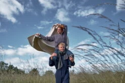 The Organic Company 6-layer Soft Blanket, Stone 12 The Organic Company 6-layer Soft Blanket, Stone -Fine Home Textiles Store 6Layer Soft Blanket Stone Lifestyle 03