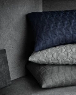 Fritz Hansen AJ Trapez Cushion, 40 X 60 Cm, Midnight Blue 5 Fritz Hansen AJ Trapez Cushion, 40 X 60 Cm, Midnight Blue -Fine Home Textiles Store 9882 Objects Cushion Arne Jacobsen