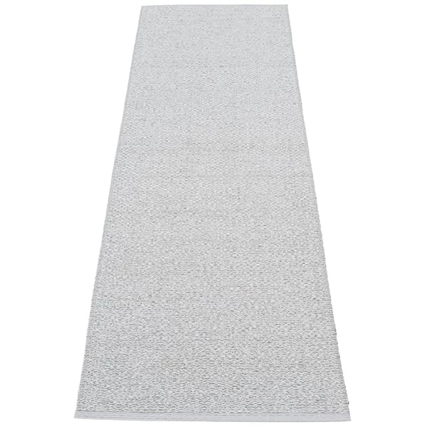 Pappelina Svea Rug, 70 X 240 Cm, Grey Metallic 3 Pappelina Svea Rug, 70 X 240 Cm, Grey Metallic