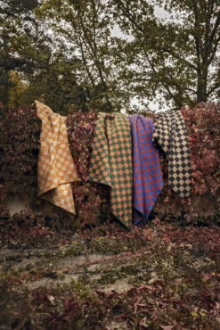 Anno Arkiivi Throw, 130 X 180 Cm, Beige - Orange 13 Anno Arkiivi Throw, 130 X 180 Cm, Beige - Orange -Fine Home Textiles Store Arkiivi villahuopa 130x180 anno hires pysty