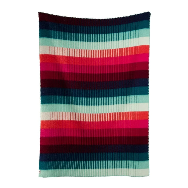 Røros Tweed Åsmund Gradient Throw, 200 X 135 Cm, Red - Turquoise 3 Røros Tweed Åsmund Gradient Throw, 200 X 135 Cm, Red - Turquoise