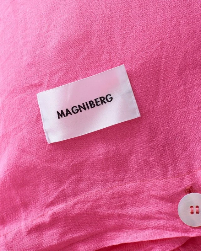 Magniberg Mother Linen Pillowcase, Happy Pink 5 Magniberg Mother Linen Pillowcase, Happy Pink - Image 3