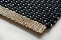 Woodnotes Duetto 1 Rug, Natural - Black 10 Woodnotes Duetto 1 Rug, Natural - Black -Fine Home Textiles Store Duetto 1 17101002 colnatural black hand woven 1 detail