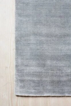 Massimo Copenhagen Earth Bamboo Rug, Concrete Gray 8 Massimo Copenhagen Earth Bamboo Rug, Concrete Gray -Fine Home Textiles Store EarthBamboo ConcreteGrey pack 02 Lowres 1 role