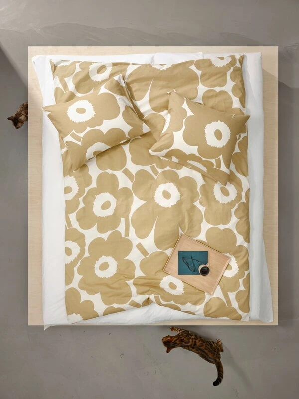 Marimekko Unikko Duvet Cover 150 X 210 Cm, Cotton - Beige 4 Marimekko Unikko Duvet Cover 150 X 210 Cm, Cotton - Beige - Image 2