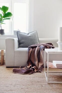 Røros Tweed Fri Throw, 200 X 150 Cm, By The Fire -Fine Home Textiles Store FRI THROW 3452 By by fire