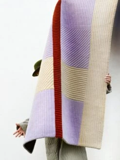 Finarte Ametisti Rug, Beige - Lilac 8 Finarte Ametisti Rug, Beige - Lilac -Fine Home Textiles Store Finarte Galleria JuslinMaunula Ametisti mood