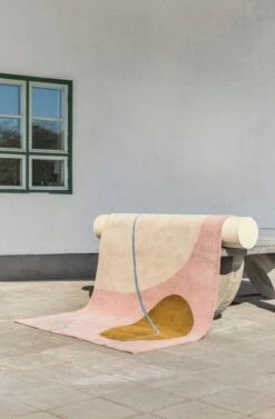 Finarte Ruukku Rug, Pink -Fine Home Textiles Store Finarte Galleria Ruukku pink mood 1