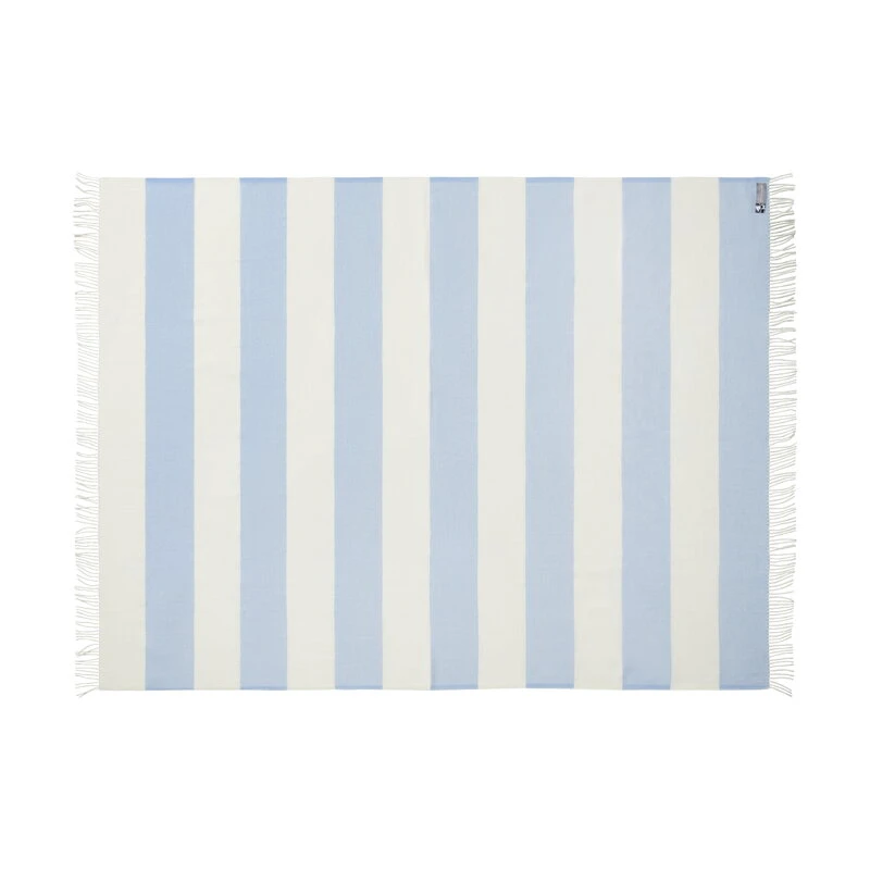 Silkeborg Uldspinderi The Sweater Throw, Blue 4 Silkeborg Uldspinderi The Sweater Throw, Blue - Image 2