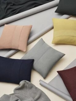 Muuto Layer Cushion 50 X 50 Cm, Dusty Rose 11 Muuto Layer Cushion 50 X 50 Cm, Dusty Rose -Fine Home Textiles Store JUL 05 Muuto org 1