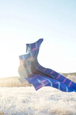 Røros Tweed Knut Throw, 135 X 200 Cm, Cobalt Blue 11 Røros Tweed Knut Throw, 135 X 200 Cm, Cobalt Blue -Fine Home Textiles Store KNUT 5454 cobolt blue