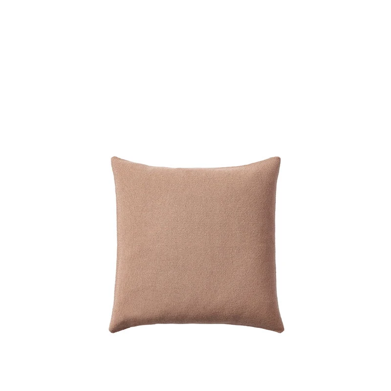 Muuto Layer Cushion 50 X 50 Cm, Dusty Rose 5 Muuto Layer Cushion 50 X 50 Cm, Dusty Rose - Image 3