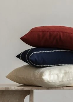 MENU Losaria Pillow, 60 X 60 Cm, Ivory 11 MENU Losaria Pillow, 60 X 60 Cm, Ivory -Fine Home Textiles Store MENU Losaria Pillow Androgyne Lounge Table 1 2