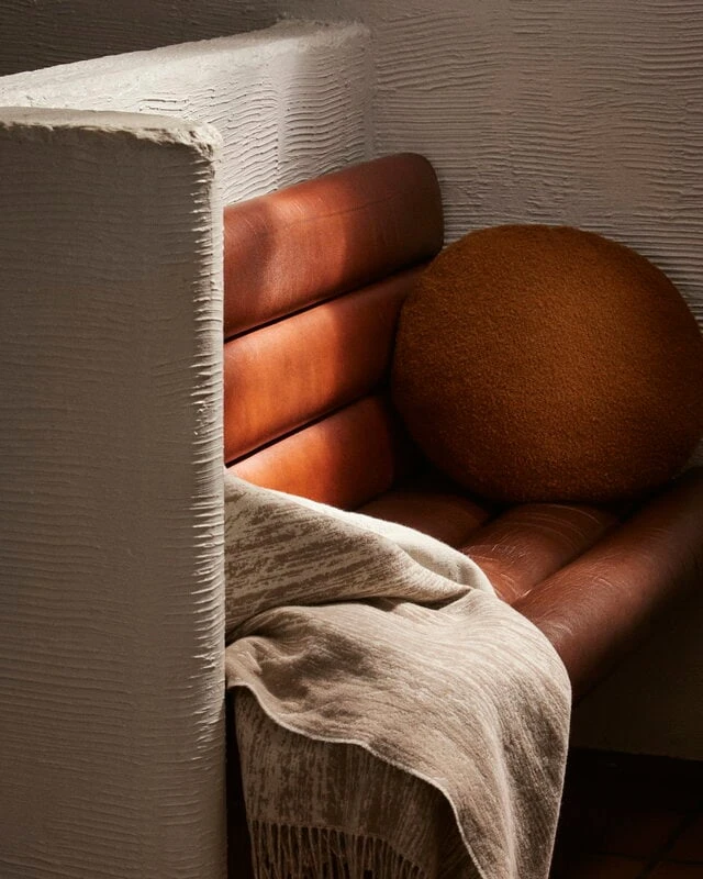 Marimekko Nasti Cushion, Dark Brown - Brown 5 Marimekko Nasti Cushion, Dark Brown - Brown - Image 3