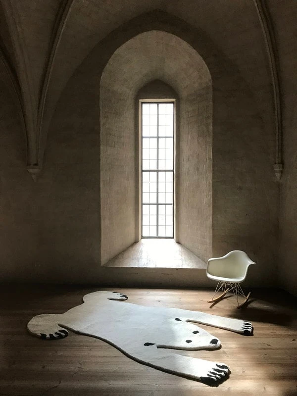 MUM's Polar Bear Rug 8 MUM's Polar Bear Rug - Image 6