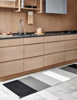 Pappelina Kim Rug, 70 X 160 Cm, Black 7 Pappelina Kim Rug, 70 X 160 Cm, Black -Fine Home Textiles Store Pappelina kim black 2 1