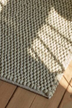 HAY Peas Rug, Soft Grey 13 HAY Peas Rug, Soft Grey -Fine Home Textiles Store Peas soft grey 01