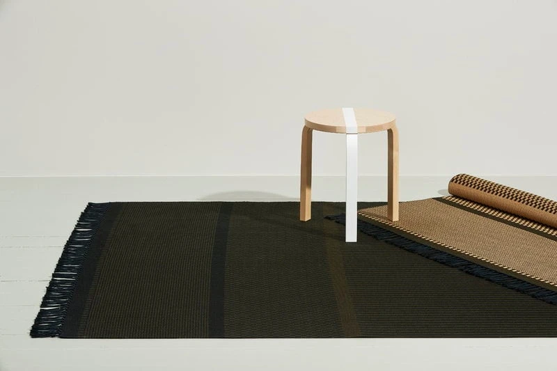 Woodnotes San Francisco Carpet, FDS 15 Years, Onyx - Natural 7 Woodnotes San Francisco Carpet, FDS 15 Years, Onyx - Natural - Image 5