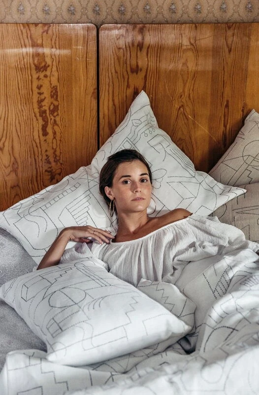 Saana Ja Olli Unien Talo Cushion Cover, 60 X 80 Cm, White - Black 7 Saana Ja Olli Unien Talo Cushion Cover, 60 X 80 Cm, White - Black - Image 5