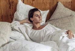 Saana Ja Olli Unien Talo Cushion Cover, 40 X 60 Cm, White - Black 11 Saana Ja Olli Unien Talo Cushion Cover, 40 X 60 Cm, White - Black -Fine Home Textiles Store Saana ja Olli Unien talo 5 Suvi Keslinen hires 2