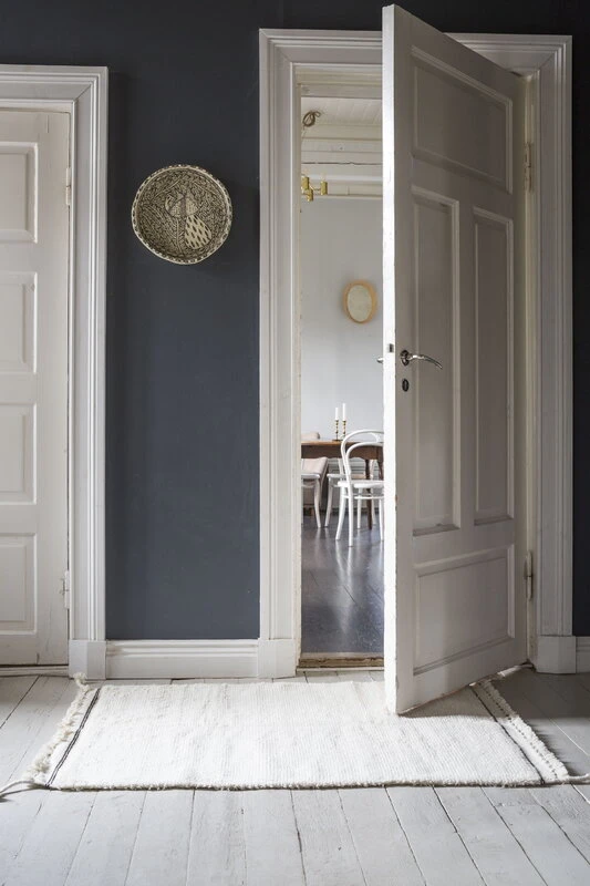 Tikau Plain Pile Rug, Low 5 Tikau Plain Pile Rug, Low - Image 3