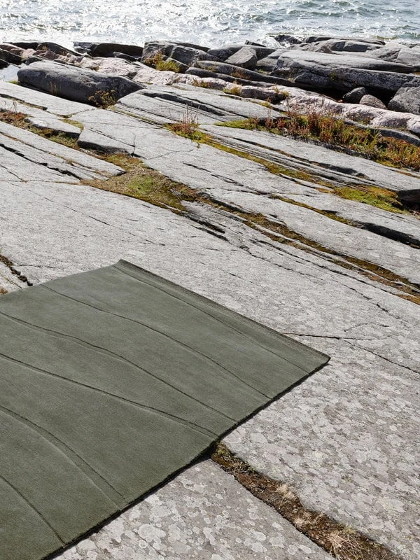 Roots Living Rock Rug, Mud Grey 7 Roots Living Rock Rug, Mud Grey - Image 5