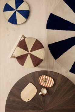 Ferm LIVING Arch Tufted Rug, Large, Bright Blue - Offwhite 7 Ferm LIVING Arch Tufted Rug, Large, Bright Blue - Offwhite -Fine Home Textiles Store fermLIVING AW21 ArchEmbroideredCushion image