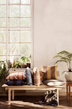 Ferm LIVING Grand Cushion, 50 X 50 Cm, Sand - Black 9 Ferm LIVING Grand Cushion, 50 X 50 Cm, Sand - Black -Fine Home Textiles Store fermLIVING PekaBench image