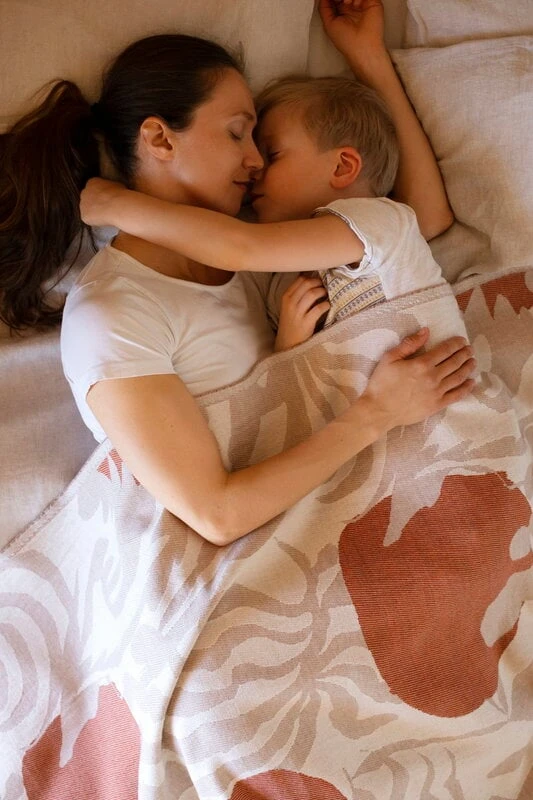 Lapuan Kankurit Kuutamo Blanket, Beige - Cinnamon 8 Lapuan Kankurit Kuutamo Blanket, Beige - Cinnamon - Image 6