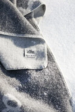 Lapuan Kankurit Saimaannorppa Blanket -Fine Home Textiles Store lapuankankurit saimaannorppa blanket