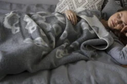 Lapuan Kankurit Saimaannorppa Blanket -Fine Home Textiles Store lapuankankurit saimaannorppa blanket 1 0