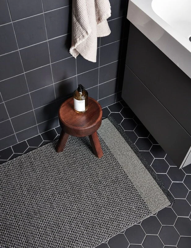 Pappelina Edit Rug, 70 X 200 Cm, Black 4 Pappelina Edit Rug, 70 X 200 Cm, Black - Image 2